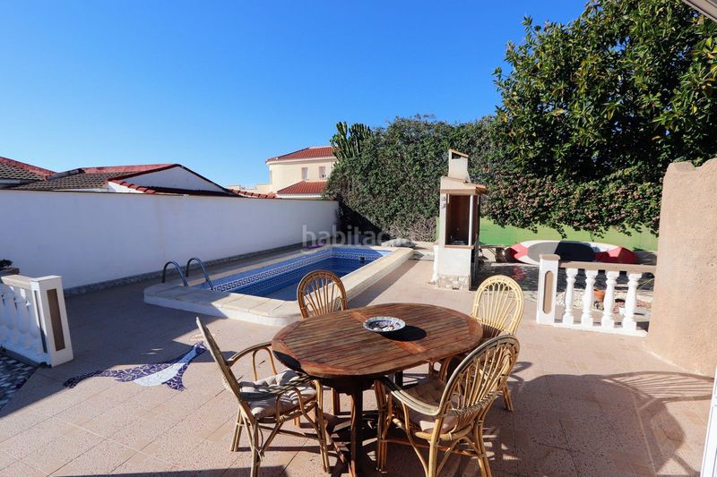 Foto 8451a433-0317-4585-8c77-334b8e9c27e2. Casa amb aparcament piscina a Centro Rojales