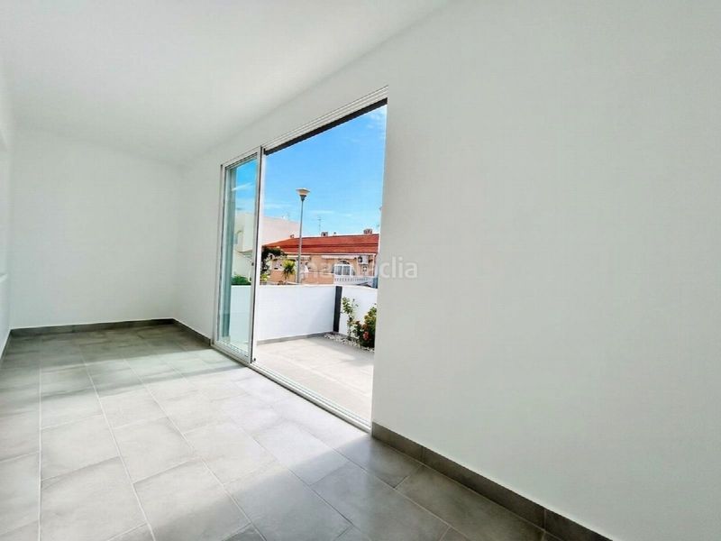 Foto f308b085-ee27-4ff8-9dc1-f5b9ade876ce. Casa a Algorós - El Derramador Elche / Elx