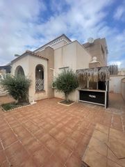 Semi detached house in Aguas Nuevas