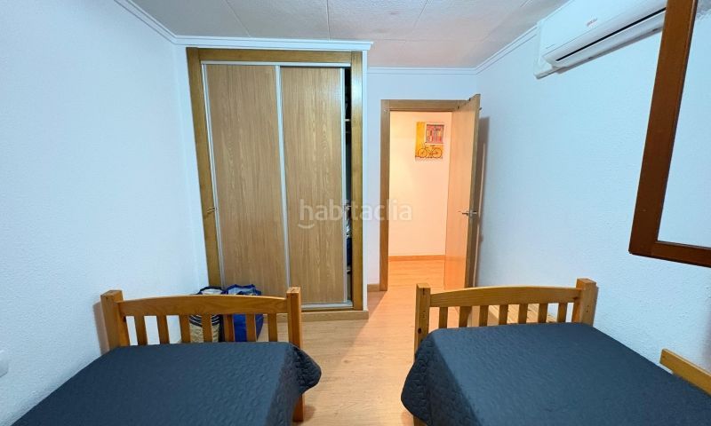 Foto f0756d74-40a8-40fd-994b-fb488f02fda0. Casa amb aparcament a El Acequión Torrevieja