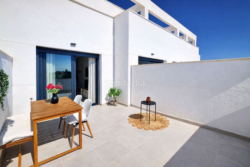 Foto 75fb0dfb-59ea-4bba-9519-d2c4411962f1. Casa amb aparcament a Centro Estepona