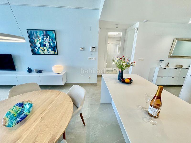 Foto fe1ca37d-2c03-4a38-983b-7ba3e7154148. Casa amb aparcament a Benijófar
