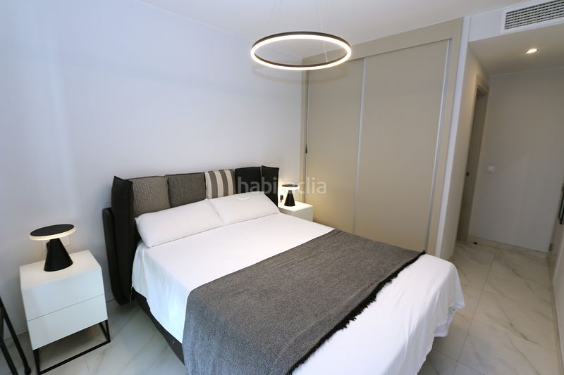 Foto 049ffd54-52e4-4400-9429-c851720b7680. Casa amb aparcament a Playa Flamenca Orihuela