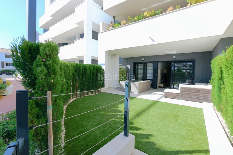 Foto 465edea5-239c-458a-956a-24b0088671da. Casa amb aparcament a Playa Flamenca Orihuela