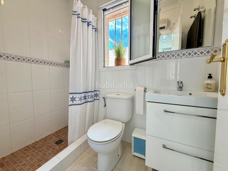 Foto 0b4a2ccf-9ed0-42b8-b0c3-d89c607e5abb. Casa a Rojales