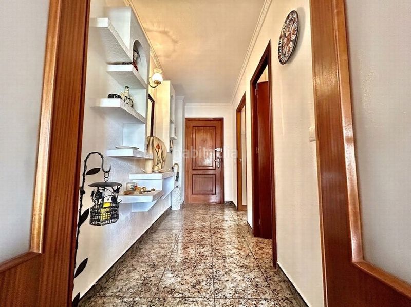 Foto a967c114-7c83-4147-a32e-7afba7954ea3. Casa amb aparcament a Punta Prima Orihuela