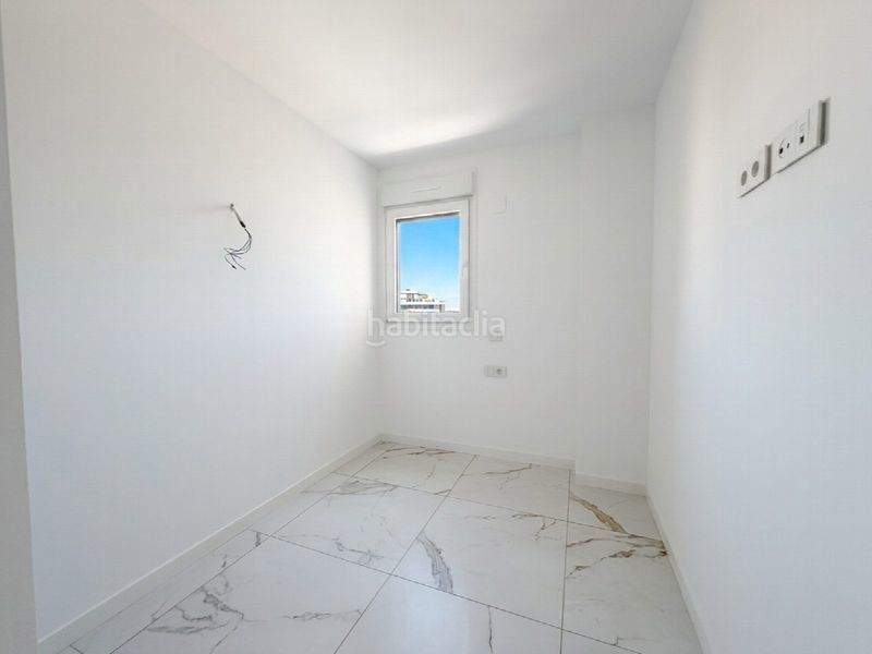 Foto b97c89cd-5200-417d-835d-ece9b3fca70a. Casa a Punta Prima Torrevieja