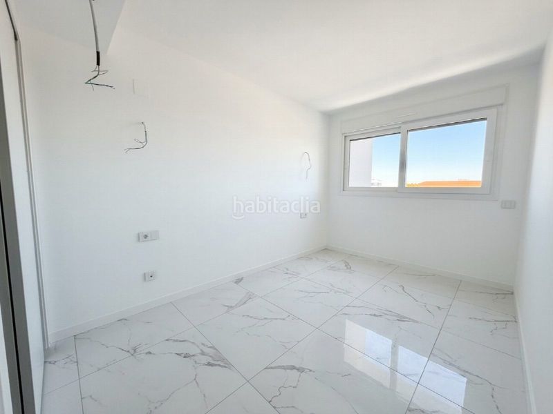 Foto d005e250-d624-4cc0-8487-4d6d08dacefc. Casa a Punta Prima Torrevieja