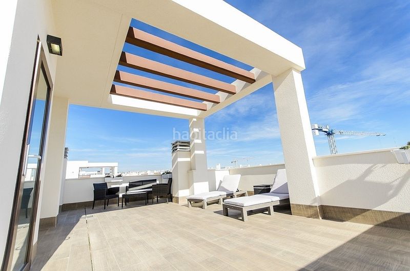 Foto aa04da33-2b6e-4aab-abfb-09bf90f333d0. Casa amb piscina a Vera ciudad Vera
