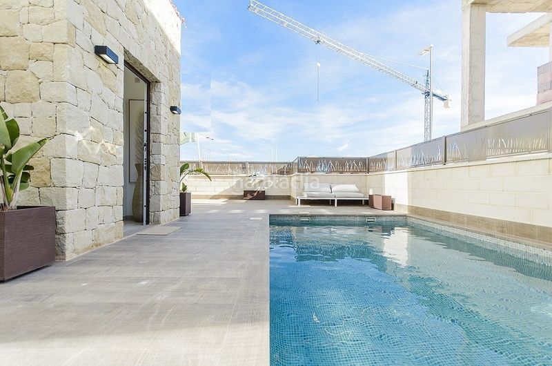 Foto eff4f820-0811-40aa-940f-3577ade7c3d4. Casa amb piscina a Vera ciudad Vera