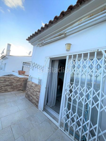 Foto 4514aa4c-c8f4-428f-9a27-7f9471c1c523. Apartament amb piscina a Centro Nerja