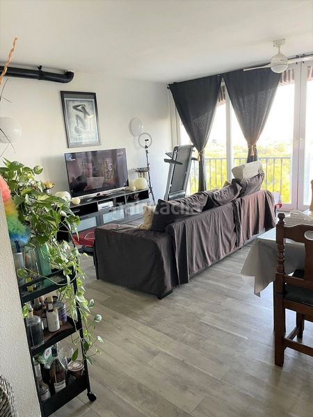 Foto 74235b6c-773e-4b86-b873-29c83c9ba932. Apartament amb piscina a Centro Nerja