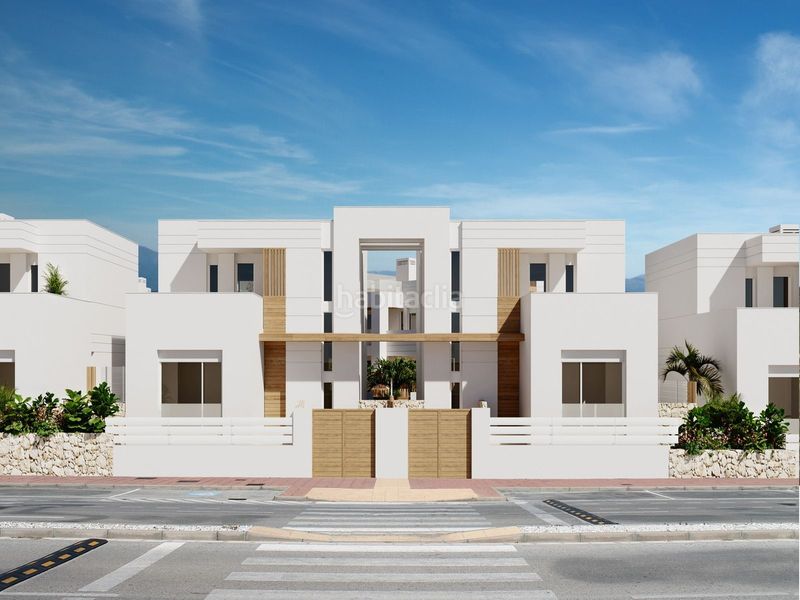 Foto f5691adf-5f8a-4b8e-9704-e08002e7d184. Casa amb aparcament a Pulpí
