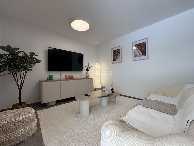 Foto ce69d61e-3fa7-41ce-9f7c-8495ec29d2f3. Casa amb aparcament a Algorfa