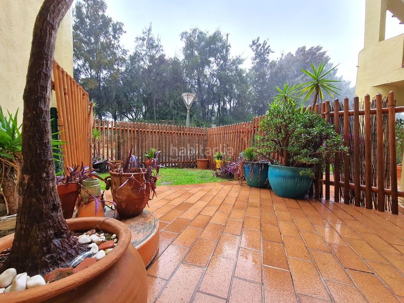 Foto fe67c1a2-f15f-4c6f-9e4c-ea656138379d. Apartament amb aparcament a Sotogrande costa Sotogrande
