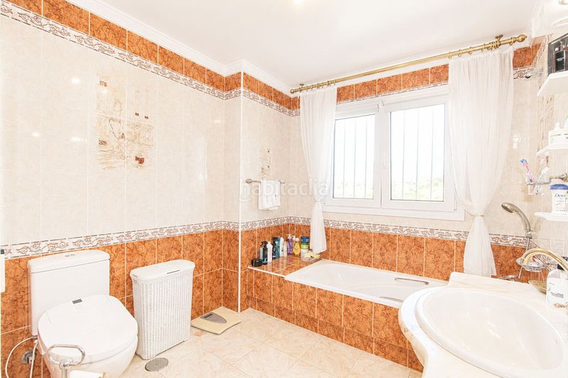 Foto c964b8cc-fbf9-437c-9f81-ce52730c2131. Casa a Casco Antiguo Marbella