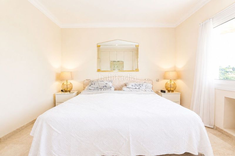 Foto f4fb3832-b1d1-403c-96be-069461bf7de8. Casa a Elviria Marbella