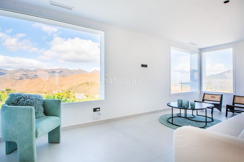 Foto 70de59a1-2ded-40df-ae8f-8979d84c4548. Casa amb aparcament a Santa María Marbella