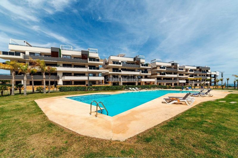 Foto 167f7ecc-5079-400e-9d27-82925141008d. Apartament amb aparcament a La Zenia Orihuela