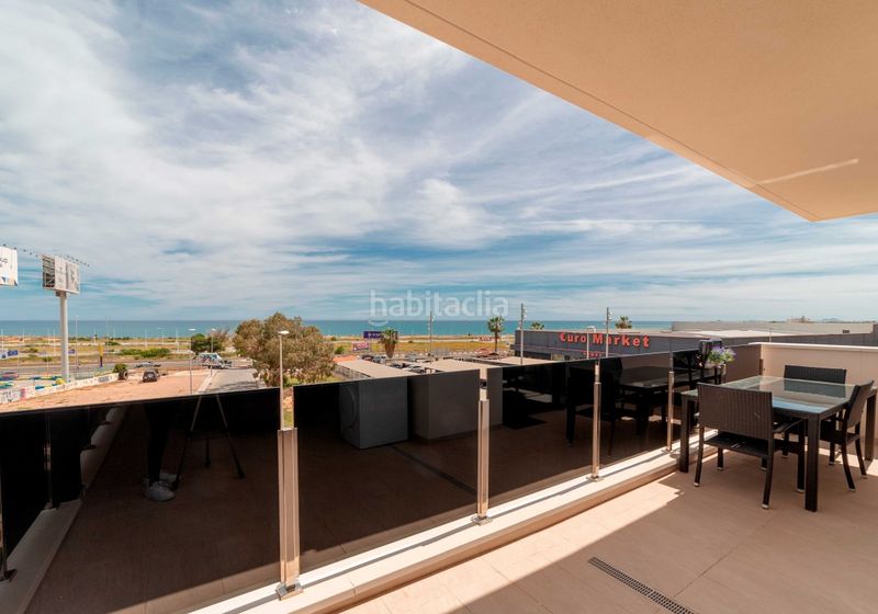 Foto 5a47e7b1-b8ed-44ea-85e4-3a65342d52f2. Apartament amb aparcament a La Zenia Orihuela