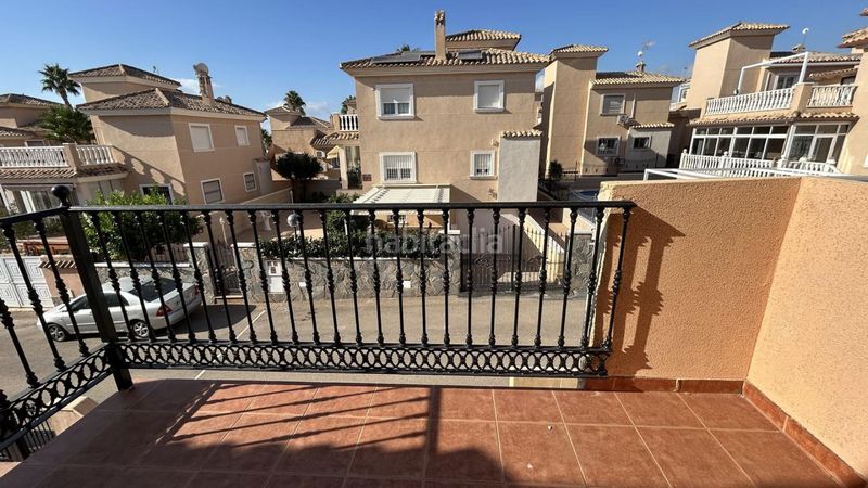 Foto 0534a3a8-c924-445a-a4fd-8ad7f451fa55. Casa adossada a Punta Prima Torrevieja