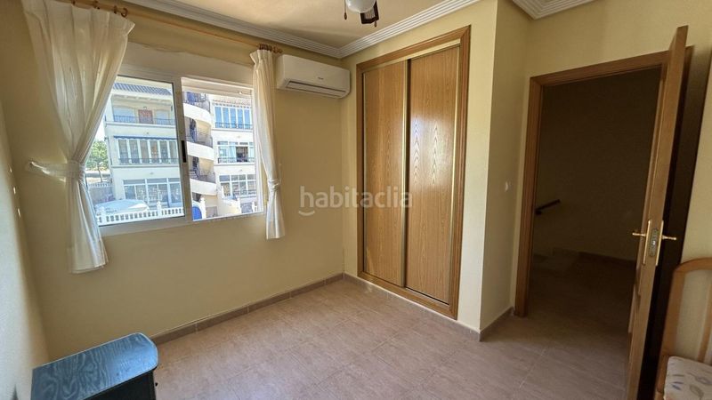Foto e7868be7-dfee-40ce-8f47-01dfc449ec57. Casa adossada a Punta Prima Torrevieja