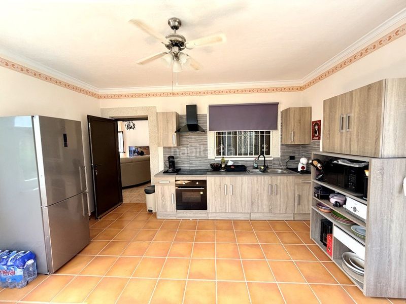 Foto ff3641b2-a6ff-48d8-9dd2-098e07f736a8. Casa a Benijófar