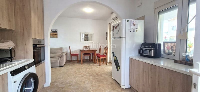 Foto b923dbd0-5703-4ea7-a552-eacc305b92cb. Casa amb aparcament a Playa Flamenca Orihuela