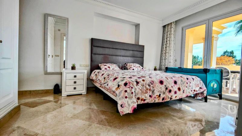 Foto 4f97e8af-43e1-4dbf-8e79-497dbb0f2ef0. Apartamento en bahía de Casares Casares