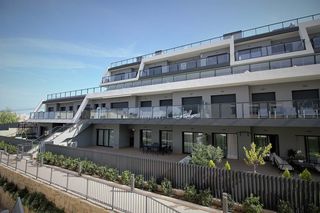 Apartament a Monte y Mar