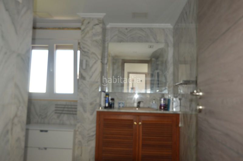 Foto 45c6089a-54a9-46eb-8385-b730f525cf7a. Casa amb aparcament a Puerto de la Duquesa Manilva