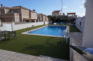 Haus in Villamartín-Las Filipinas