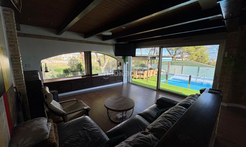 Foto 7ba560cd-c252-4f24-a468-1be6244d7186. Casa amb piscina a Playa Flamenca Orihuela