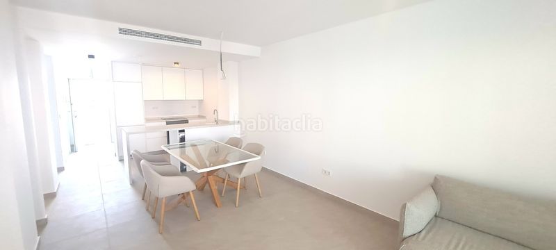 Foto 6ecde4f2-d480-497c-af06-c728a6b486a8. Apartament amb aparcament a La Zenia Orihuela