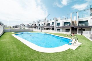 Apartment in San Miguel de Salinas