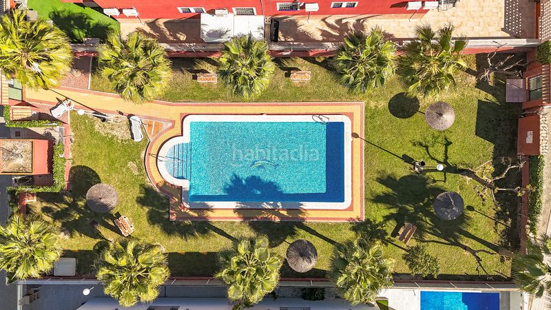 Foto e84e1d19-c6b5-4eb2-bf89-e1e9f705fc46. Casa a La Florida Orihuela