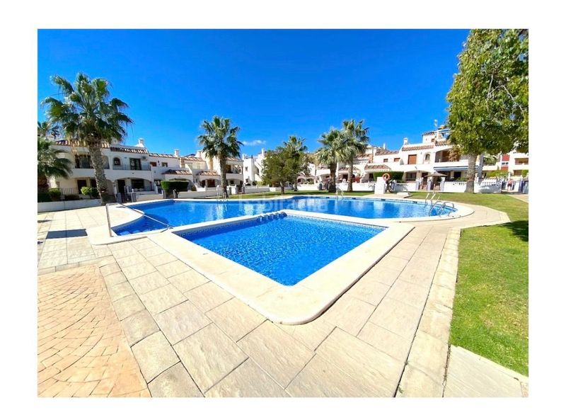 Foto ce040f85-e0d4-4de9-b0f3-a495ece6c6eb. Apartament amb aparcament a La Zenia Orihuela