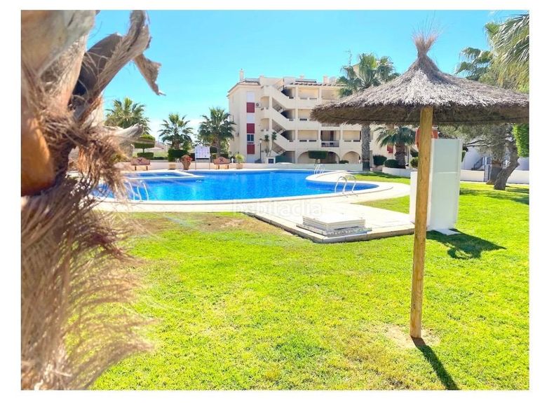 Foto e40eba65-cc01-4e43-b33d-de2a1eab9aa8. Apartament amb aparcament a La Zenia Orihuela