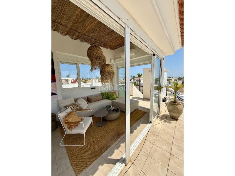 Foto 06ec1086-95bd-415d-9194-dd24523e7d59. Dachwohnung mit pool in Lo Marabú Rojales