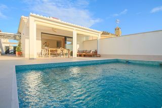 House in Zona Carrefour - Urbanizaciones