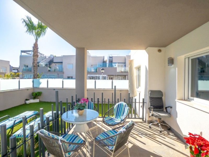 Foto 3252166d-c385-4bb1-b3cf-5685b813b93d. Apartament a Parque Acuático - Sector 25 Torrevieja