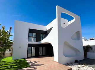 Haus in Pueblo Bravo