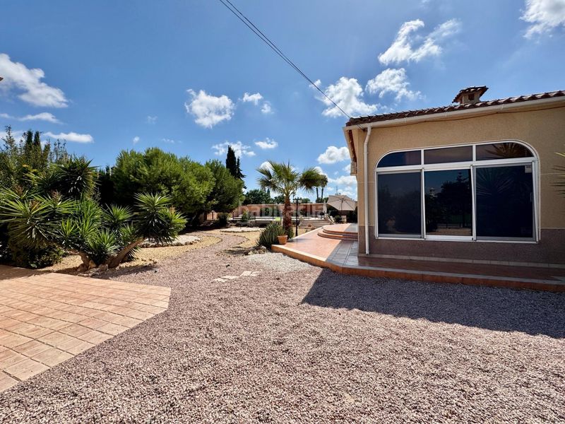 Foto f3daf746-4836-4743-8940-cb86d614c662. Casa amb piscina a Dolores