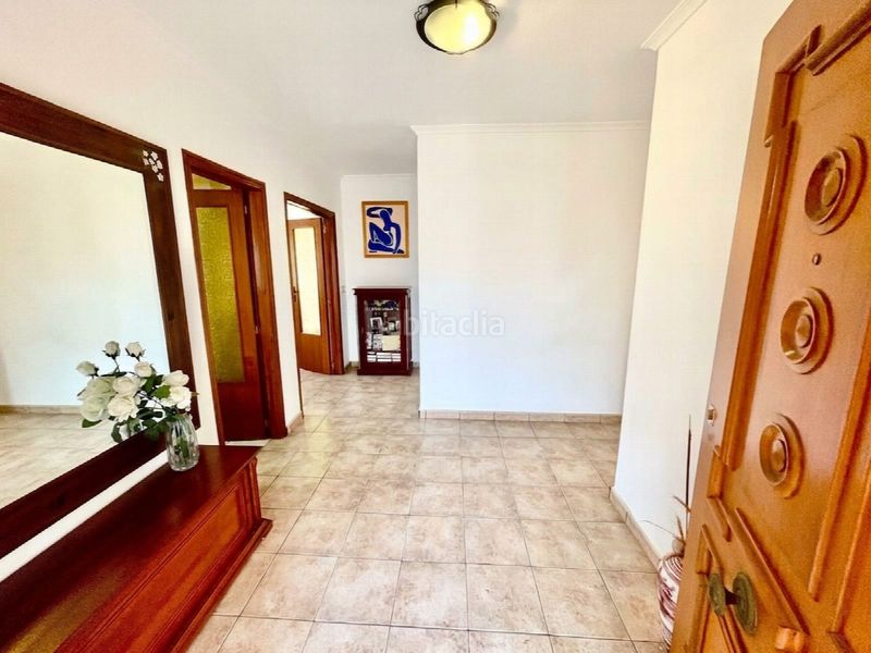 Foto 07555b19-3d6c-4fbb-ab9c-004353aa7b75. Casa amb aparcament a Benijófar
