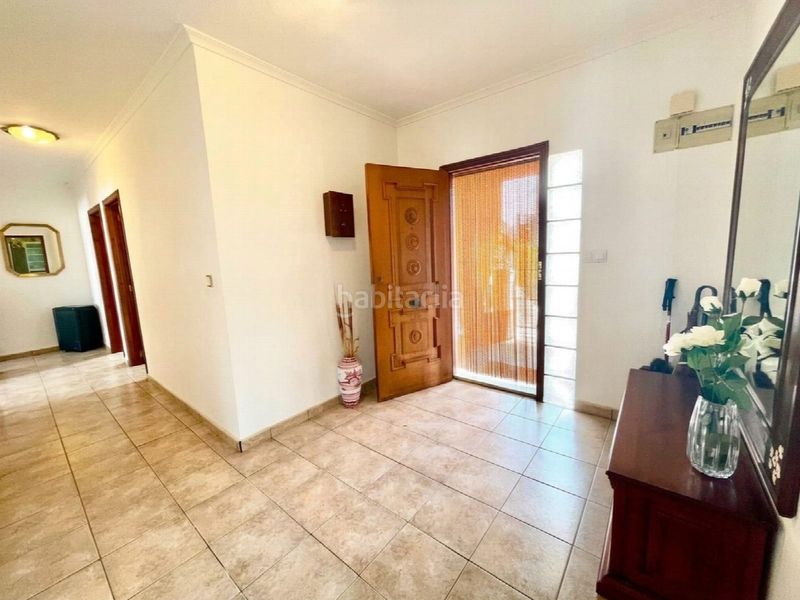 Foto b314c837-ae7f-481f-a928-5687ab868e89. Casa amb aparcament a Benijófar