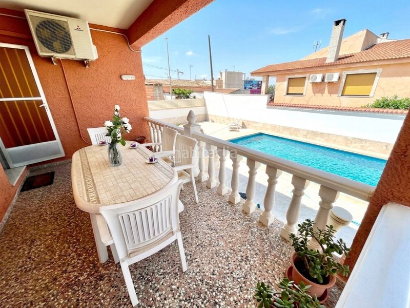 Foto c1e6ec79-9d39-4097-9871-c71b6ef28cf5. Casa amb aparcament a Benijófar