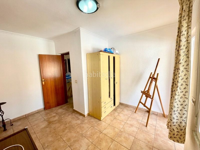 Foto fe7cd6e9-562f-43a0-9847-5cc80cfb9c6d. Casa amb aparcament a Benijófar