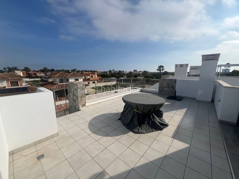 Foto bc018c43-f4c7-4db7-8499-eb18891f9d55. Casa amb aparcament piscina a Centro Alcázares (Los)