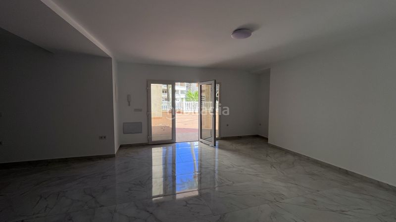 Foto fb8a22fe-f86d-425b-a366-51d44c82a22f. Casa amb aparcament a Parque de las Naciones Torrevieja