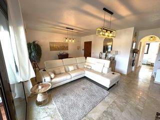 Zweistöckige Wohnung in Lomas de Campoamor - Las Ramblas